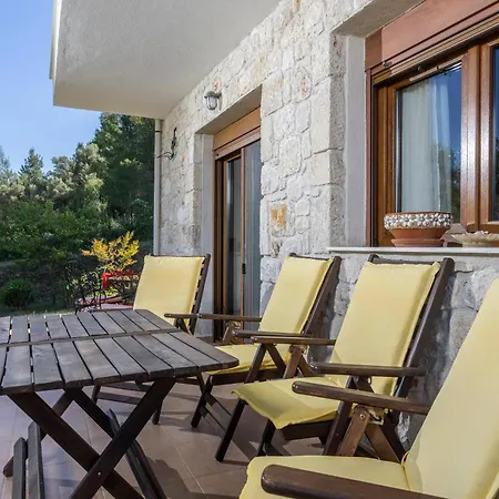 The Emerald Garden Maisonette