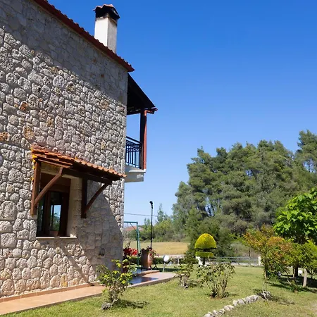 Ferienhaus The Emerald Garden Maisonette Siviri