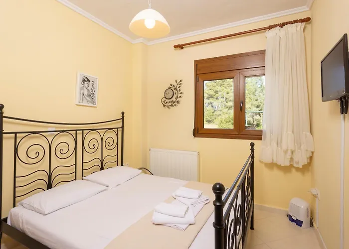 Holiday home The Emerald Garden Maisonette