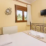 The Emerald Garden Maisonette Semesterbostad Siviri