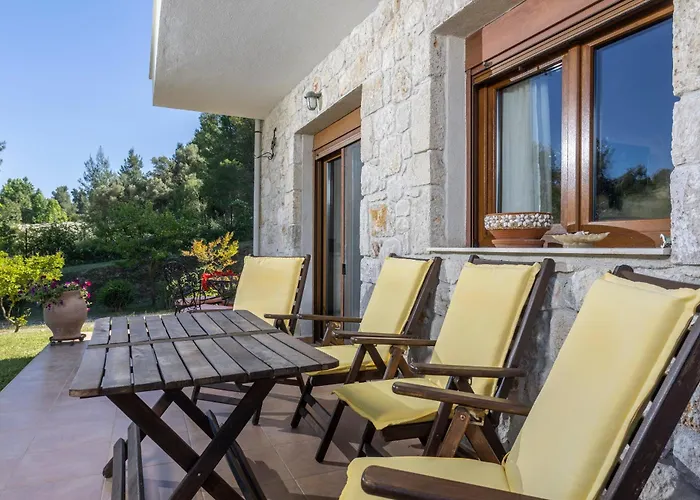The Emerald Garden Maisonette